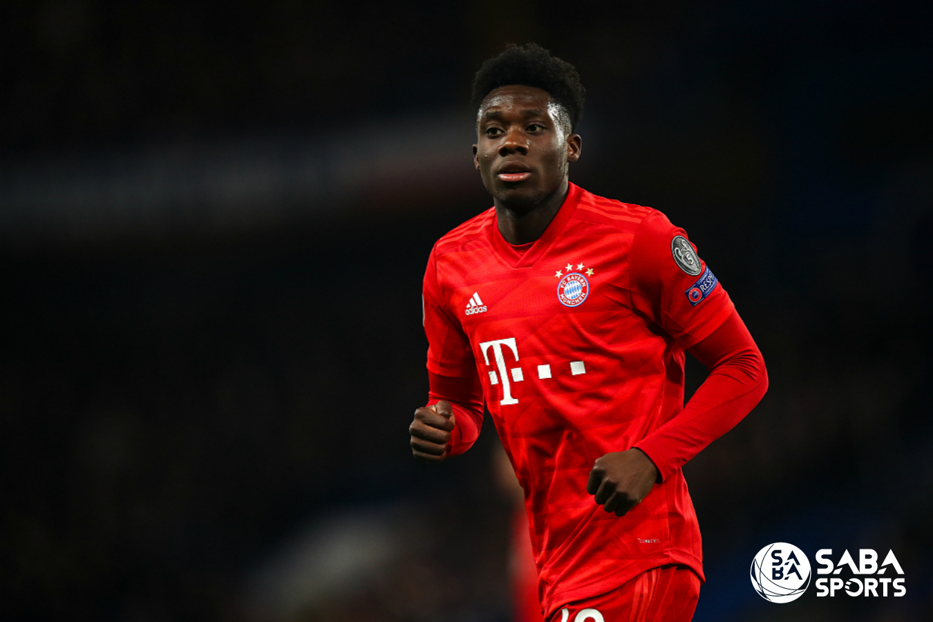 Cái tên Alphonso Davies trở nên đình đám