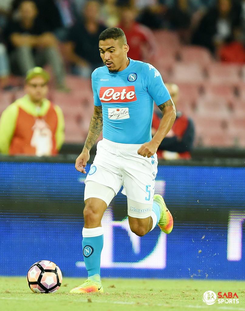 Vợ của Allan Marques gửi lời tạm biệt Napoli