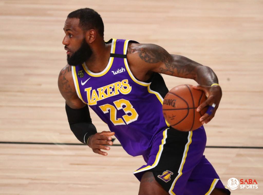 LeBron James đưa Lakers tiến vào chung kết mùa giải 2020-21