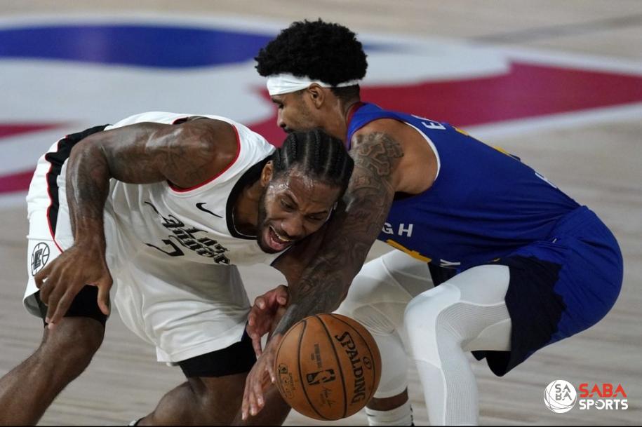 Kawhi Leonard chịu nhiều chỉ trích khi anh chơi không tốt trong Game 7