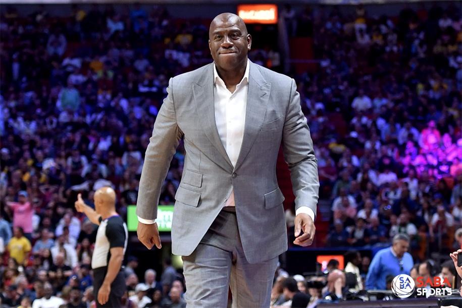 Sau khi giải nghệ, Magic Johnson tham gia nhiều hoạt động kinh doanh