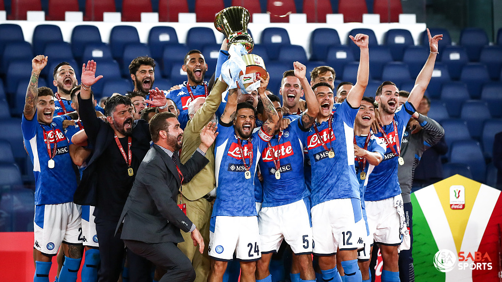 Đội bóng Napoli của ông vừa vô địch Coppa Italia