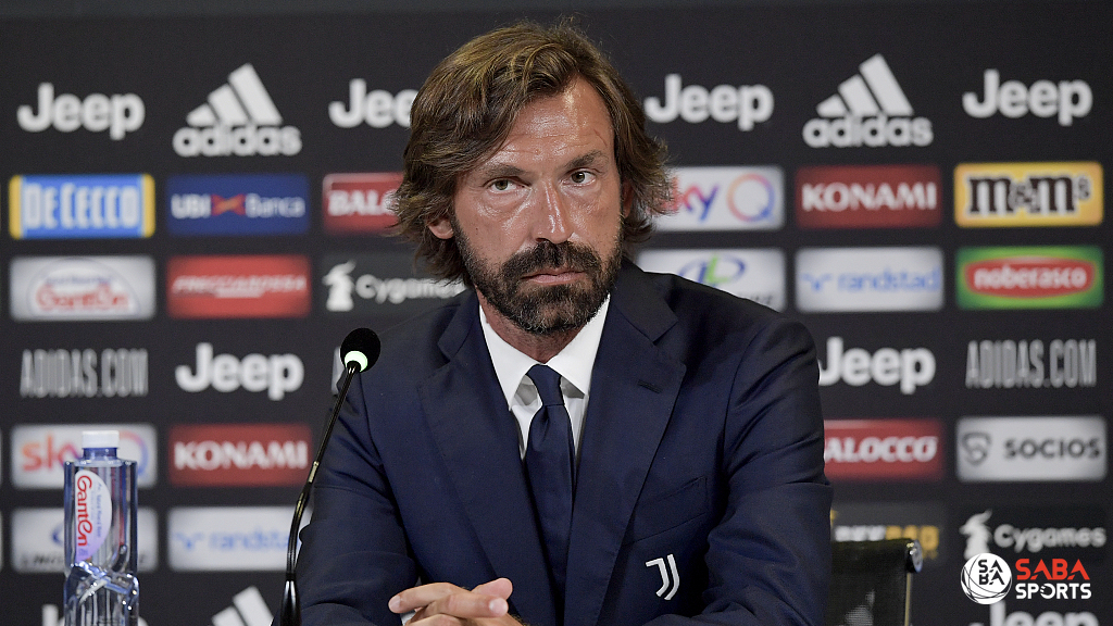 Andrea Pirlo được bình chọn là HLV quyến rũ nhất Serie A