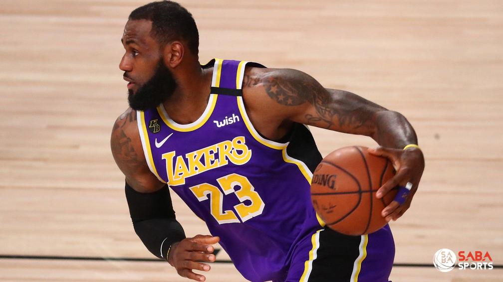 “Nhà Vua” thi đấu bùng nổ, Lakers vào chung kết NBA