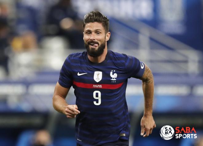 Olivier Giroud có 2 bàn thắng trong trận thứ 100 khoác áo tuyển Pháp