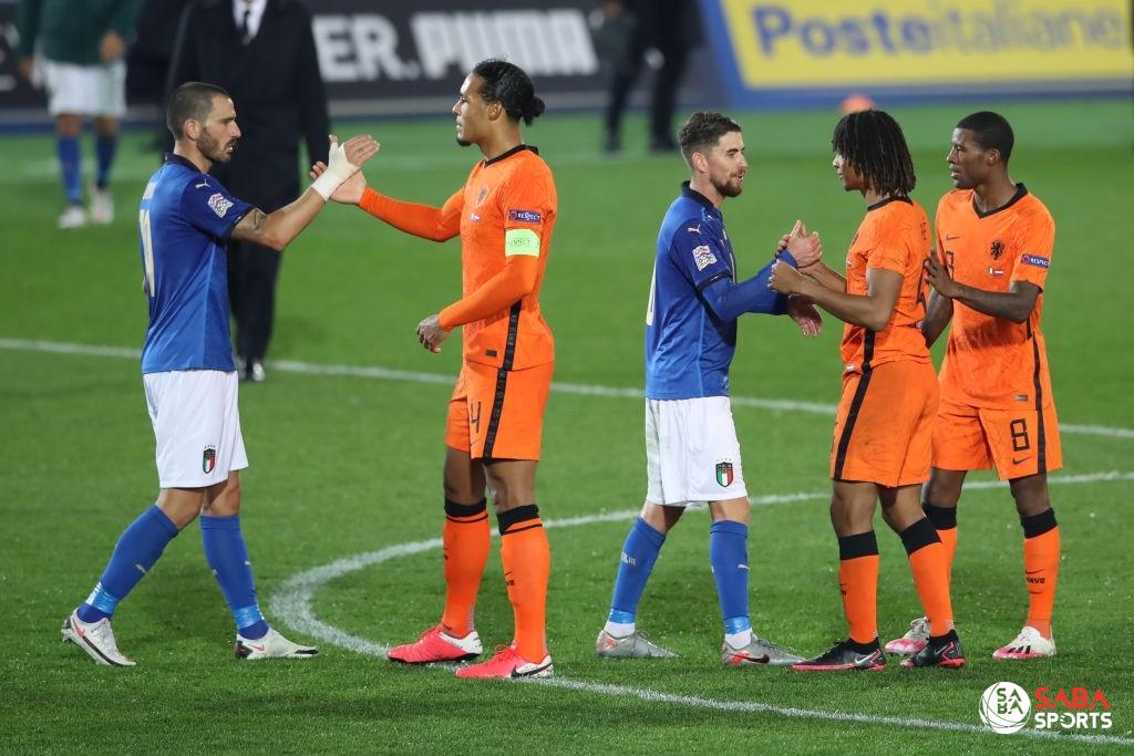 Ý 1-1 Hà Lan: Azzurri mất ngôi đầu bảng