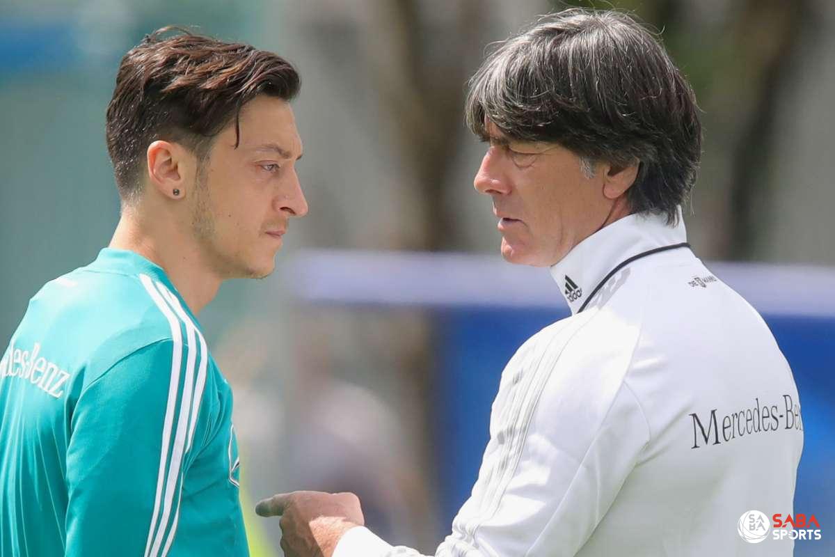 Ozil nói gì về ĐT Đức sau thất bại tủi hổ trước Tây Ban Nha?