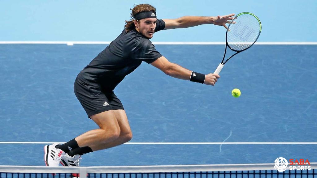 Tsitsipas đánh bại Rublev một cách vất vả