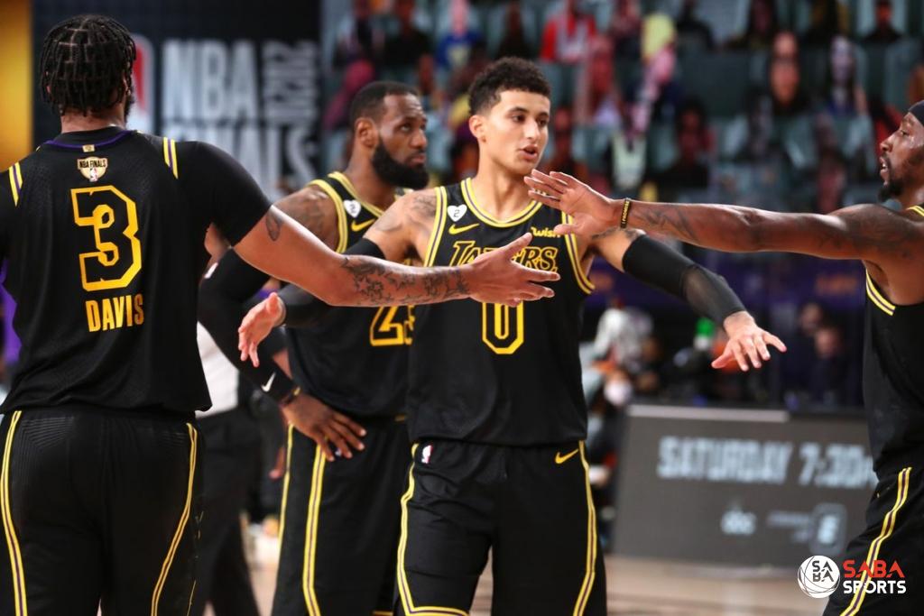 Kyle Kuzma cam kết ở lại Lakers thêm 3 mùa giải với mức lương khủng