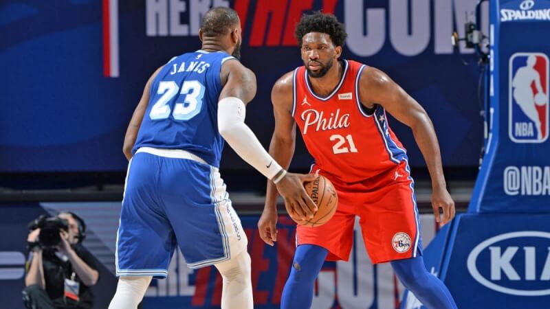 Cả Embiid lẫn LeBron đều có một trận đấu xuất sắc