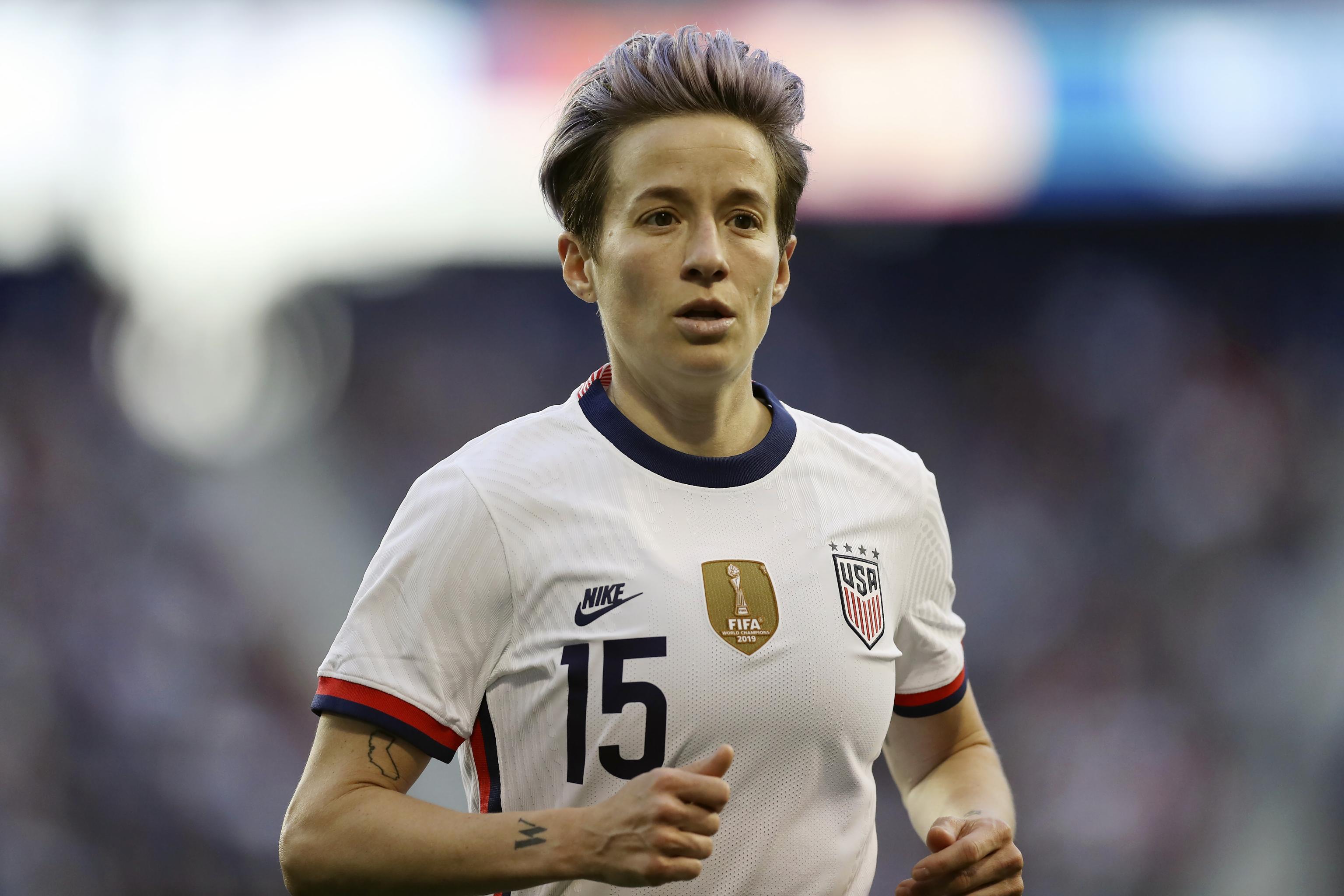 Megan Rapinoe tham dự đợt huấn luyện cùng tuyển Mỹ