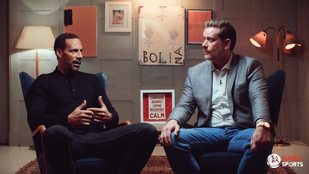 Cựu sao Man Utd Rio Ferdinand (trái) hiện đang làm việc tại công ty của Jamie Moralee (phải)