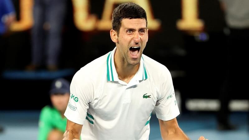 Đè bẹp Medvedev, Djokovic vô địch Australian Open 2021