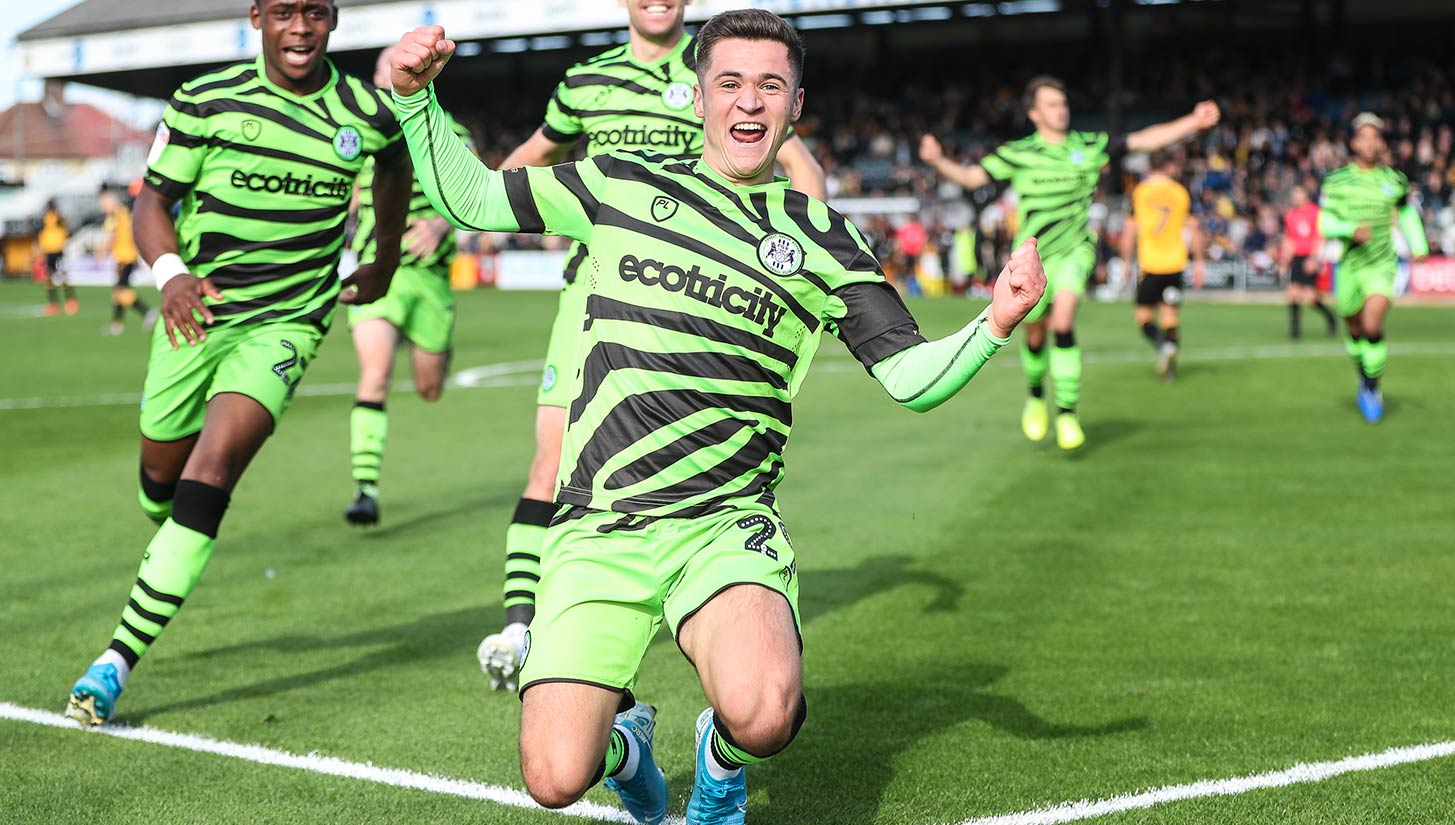 Forest Green Rovers - CLB sống xanh nhất nước Anh