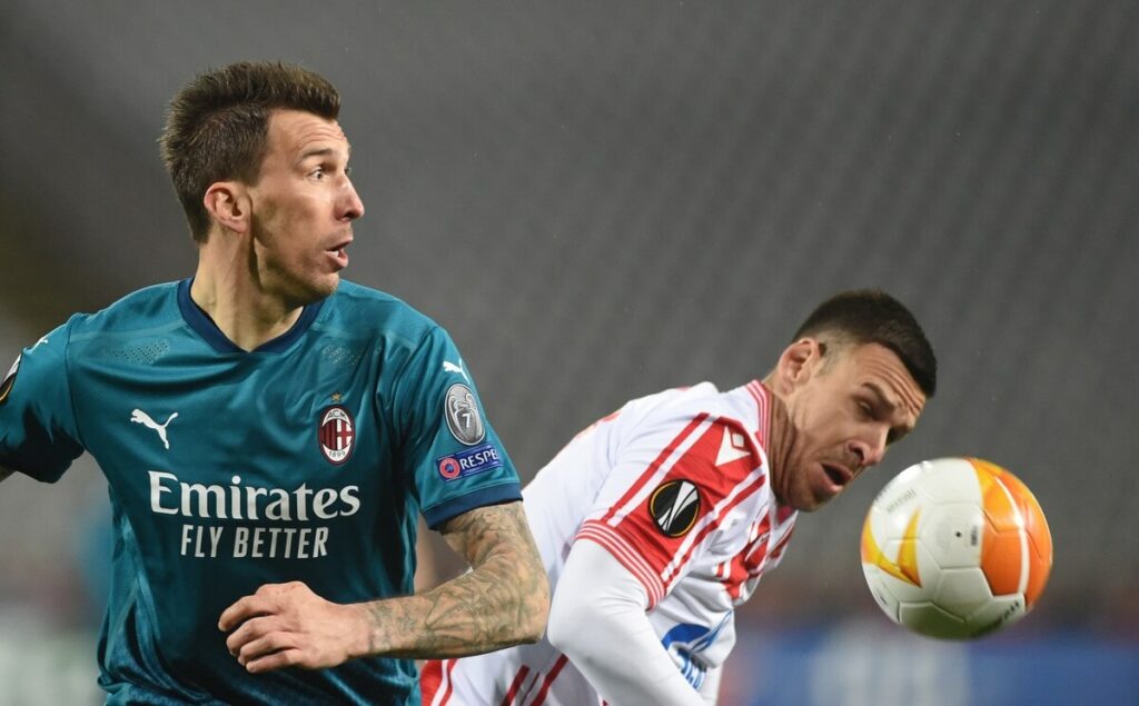 Mandzukic chơi rất tệ ở lượt đi