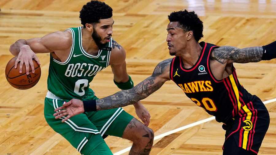 Tatum ghi tới 35 điểm trong trận gặp Hawks nhưng tỷ lệ ném thành công lại không cao