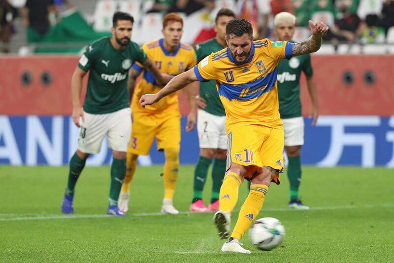 Trận bán kết trước đó, Tigres vượt qua Palmeiras nhờ bàn thắng trên chấm 11m của Gignac