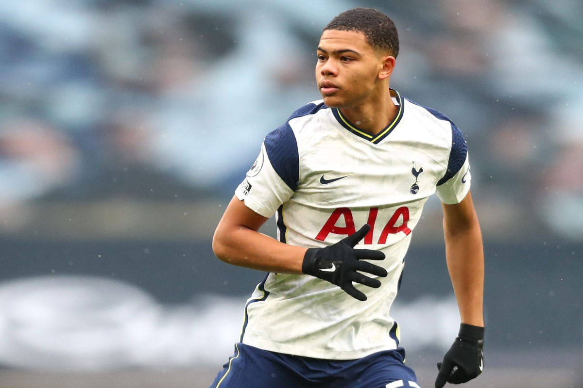 Dane Scarlett - viên kim cương của Tottenham