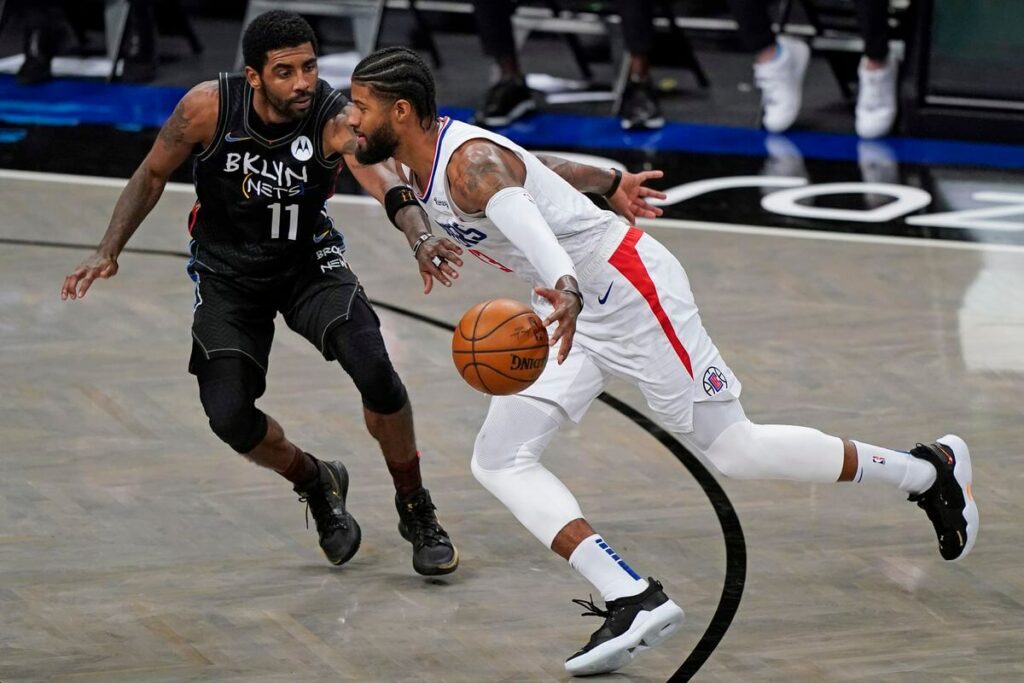 Paul George nhận nhiều chỉ trích do bỏ lỡ vài cơ hội ghi điểm cuối trận