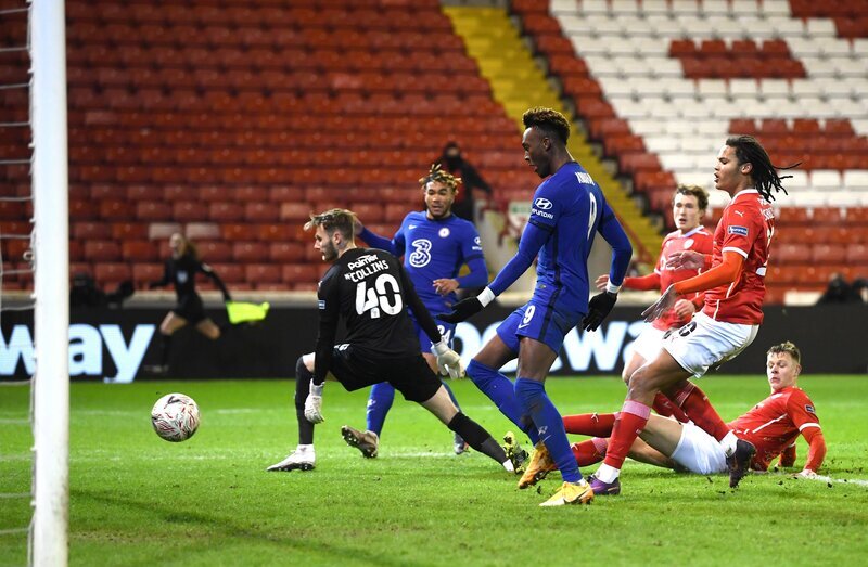 Thắng nhọc nhằn Barnsley, Chelsea lọt vào tứ kết FA Cup