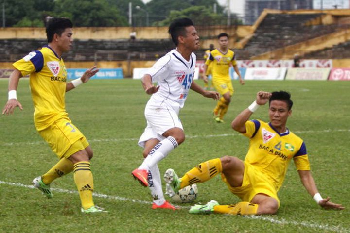 Anh Khoa đã phải giải nghệ sau pha 'triệt hạ' của Quế Ngọc Hải