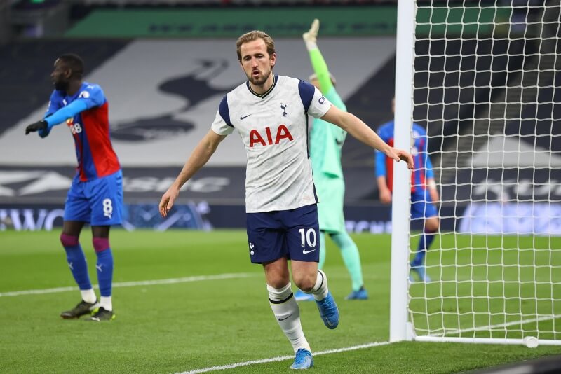 Kane lập cú đúp giúp đội nhà đánh bại Crystal Palace hồi cuối tuần