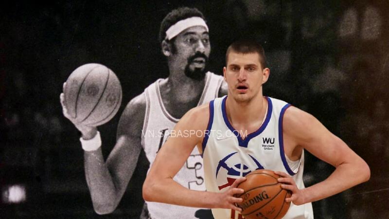 Vượt qua huyền thoại Wilt Chamberlain, Jokic tiến gần hơn đến danh hiệu MVP