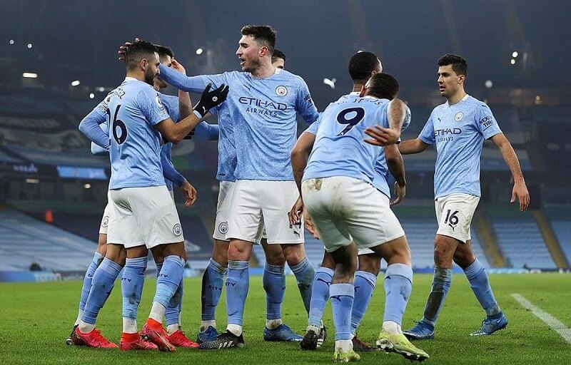 Man City có lối chơi kiểm soát bóng rất bài bản. (Ảnh: VietnamPlus)