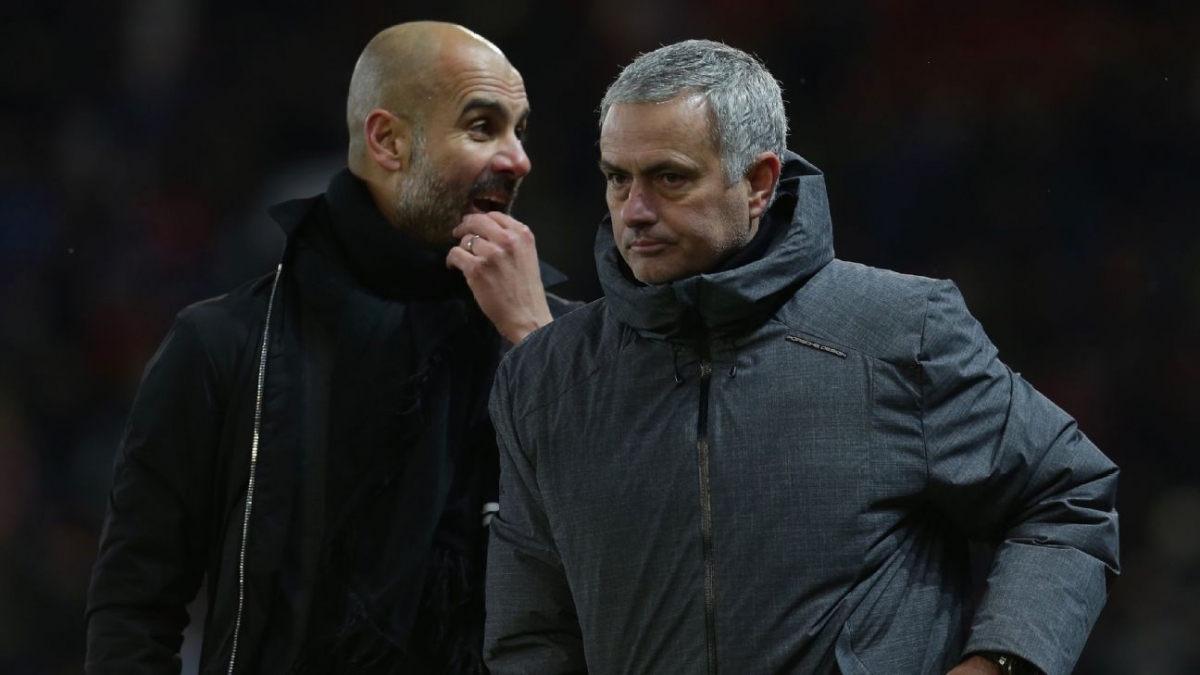 Bị Mourinho 'cà khịa', Guardiola đưa ra lời đáp trả