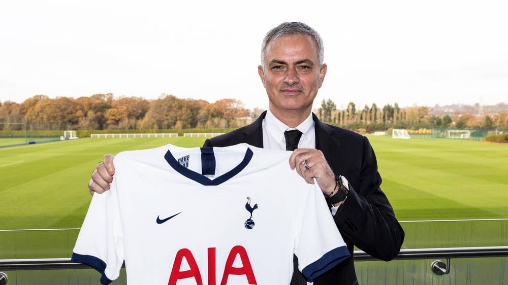 Mourninho trước đó đã ký hợp đồng với Spurs đến 6/2023