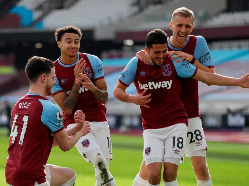 Sự thăng hoa của Lingard ở West Ham có thể khiến Abraham phải cân nhắc