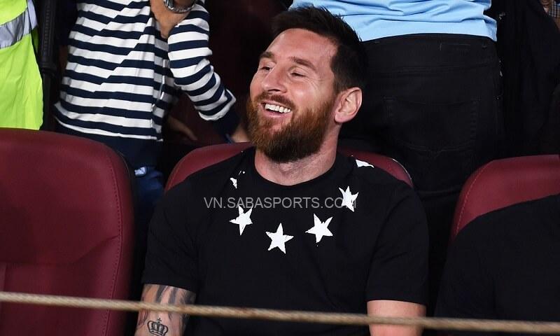 Messi không loại trừ khả năng chuyển tới xứ sở cờ hoa. (Ảnh: Twitter)