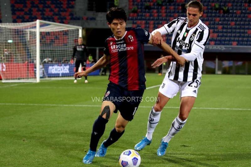 Tomiyasu thi đấu 31 trận tại Serie A mùa rồi