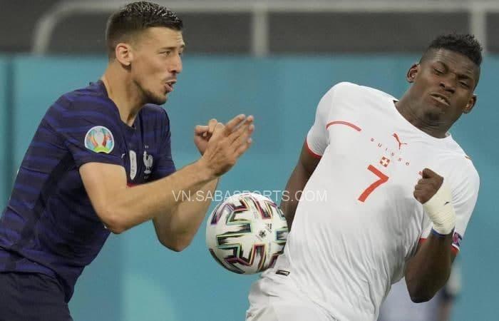 Đặt niềm tin vào Lenglet và thay đổi cách vận hành là sai lầm của Deschamps