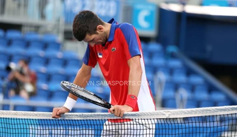 Nỗi thất vọng của Djokovic. (Ảnh: Twitter)