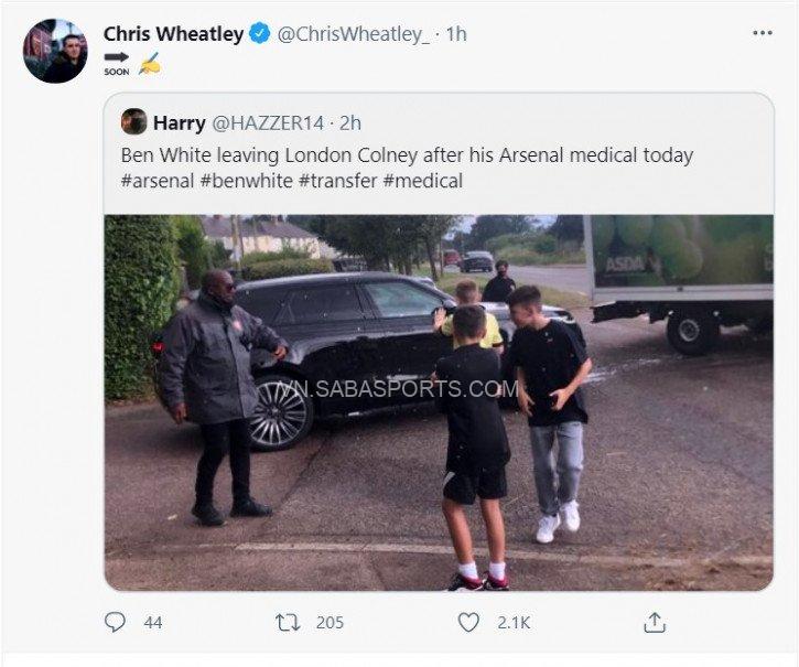 Nhà báo uy tín Chris Wheatley xác nhận Ben White đã hoàn tất buổi kiểm tra y tế ở Arsenal