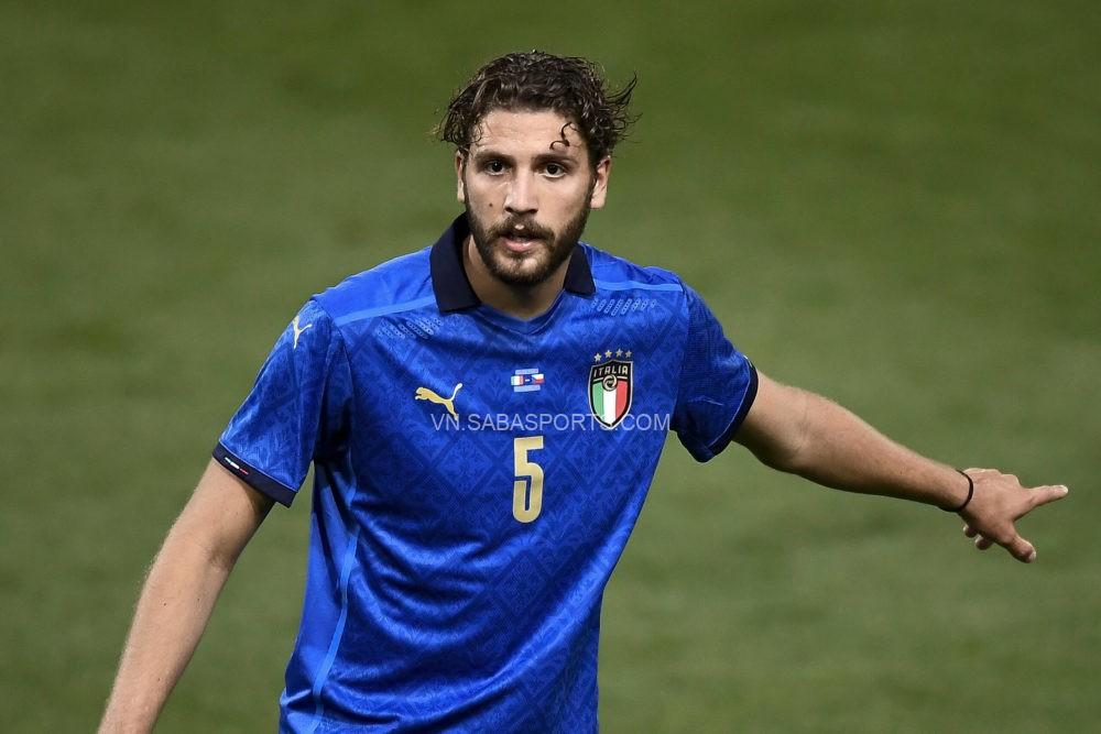 Locatelli đang chơi rất chững chạc tại Euro 2020