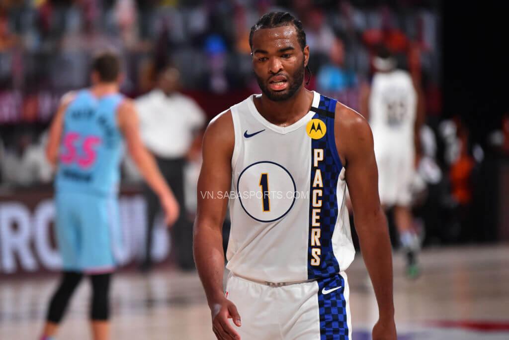 TJ Warren vừa nghỉ gần hết mùa giải vừa qua vì chấn thương