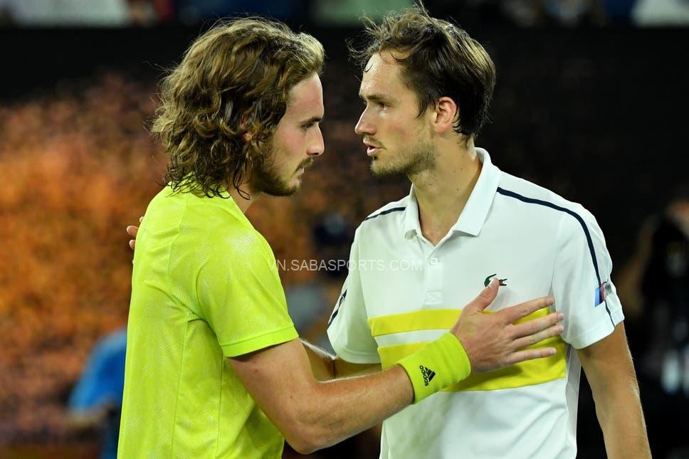 Tsitsipas và Medvedev được Djokovic xem là những đối thủ lớn trong việc cạnh tranh tấm HCV