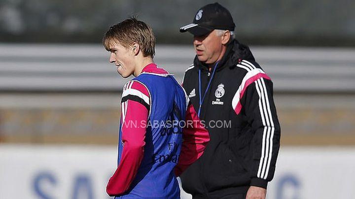 Odegaard vẫn tính chuyện rời dù HLV của họ đạng là Ancelotti thay vì Zidane