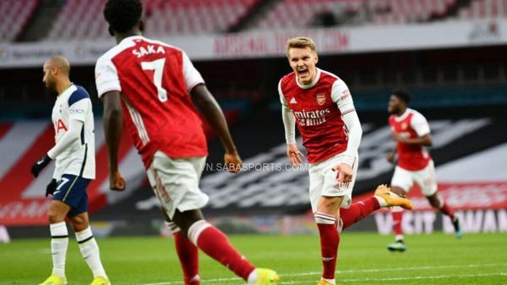 Odegaard cảm thấy có thể chơi bóng hạnh phúc hơn tại Arsenal