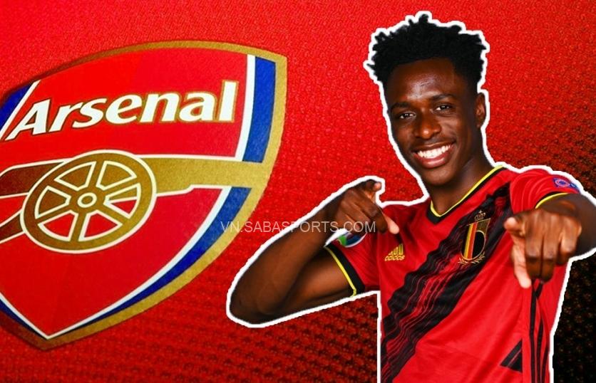 Lokonga sẽ là tân binh đầu tiên của Arsenal