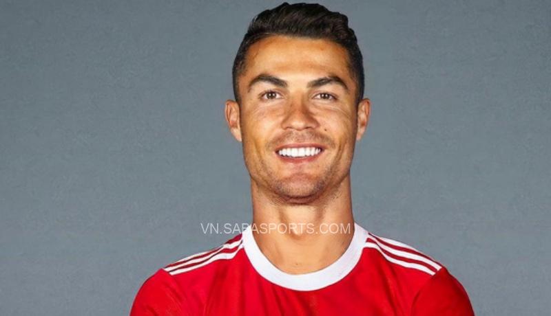 Neville vẫn rất chờ đợi để xem diện mạo của "Quỷ đỏ" khi có Ronaldo