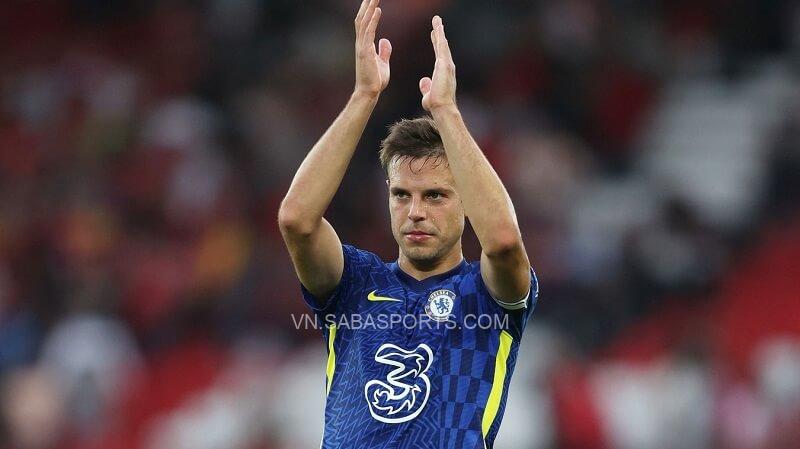 Azpilicueta từng bước khẳng định vị thế tượng đài ở sân Stamford Bridge. (Ảnh: Premier League)