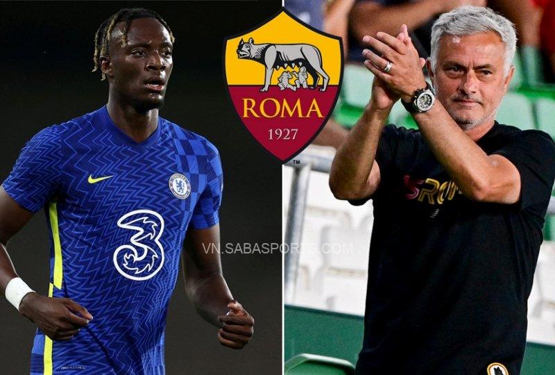 Mourinho đích thân gọi điện thuyết phục Abraham đến Roma