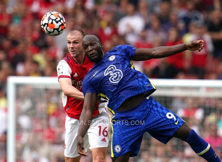 Các cầu thủ Arsenal đã rất vất vả để đối phó với Lukaku