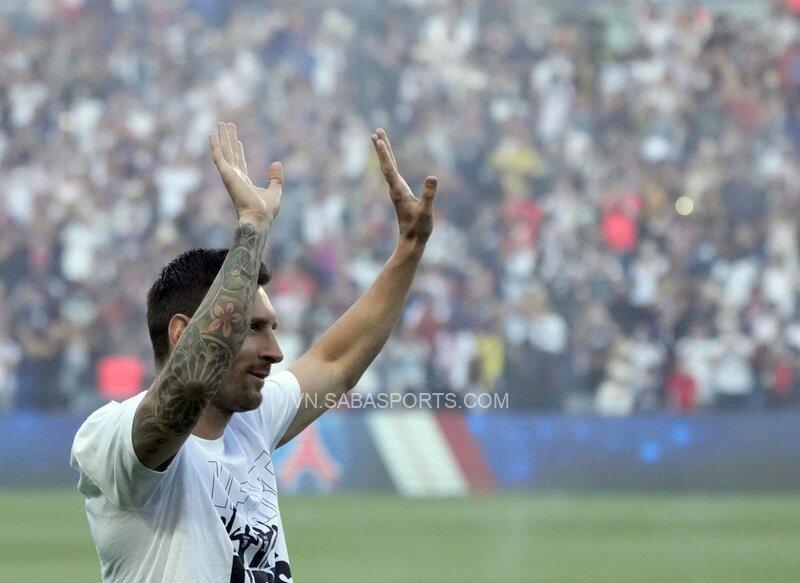 Messi-gui-loi-chao-den-cac-CDV-PSG- 1 jpg. 