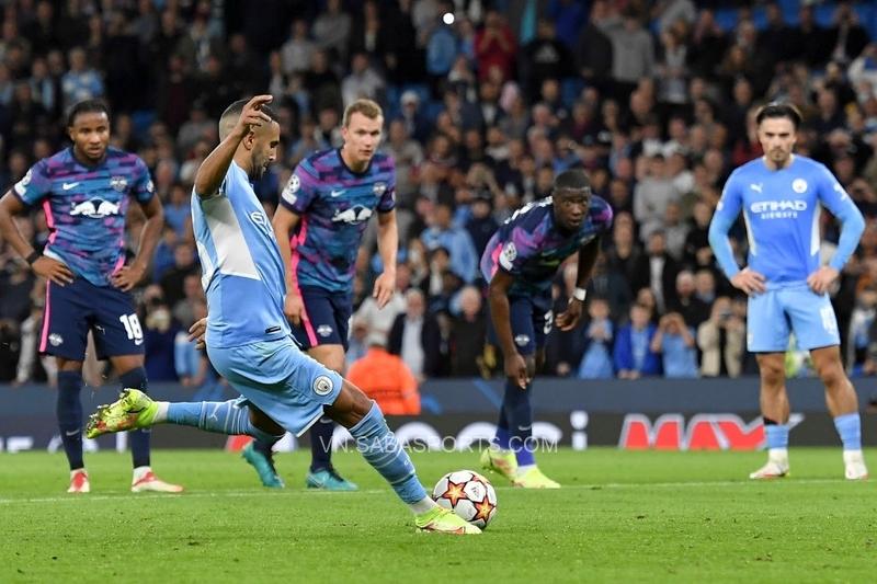 Đây đã là bàn thắng thứ 5 trong 5 trận đấu gần nhất của Mahrez tại Champions League