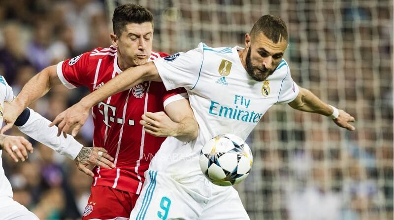 Lewandowski từng được đồn sẽ thế chỗ Benzema ở Bernabeu. (Ảnh: Transfermarkt)