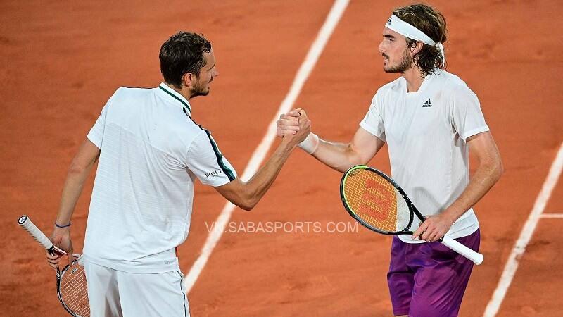 Medvedev và Tsitsipas sớm đoạt vé tới ATP Finals